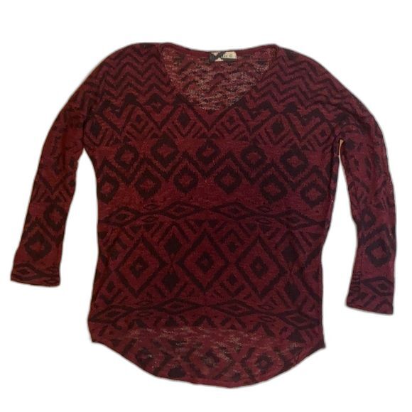Ginger G Brand Aztec Print Knit Top 3/4 Length Sleeve Red and Black - Picture 1 of 4